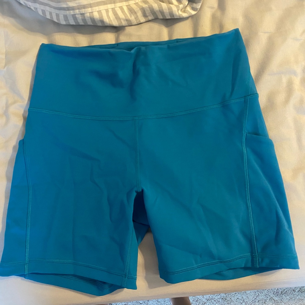 Wunder Train High-Rise Short with Pockets 6”
